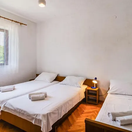 Cozy In - Postira With Kitchen Apartment *